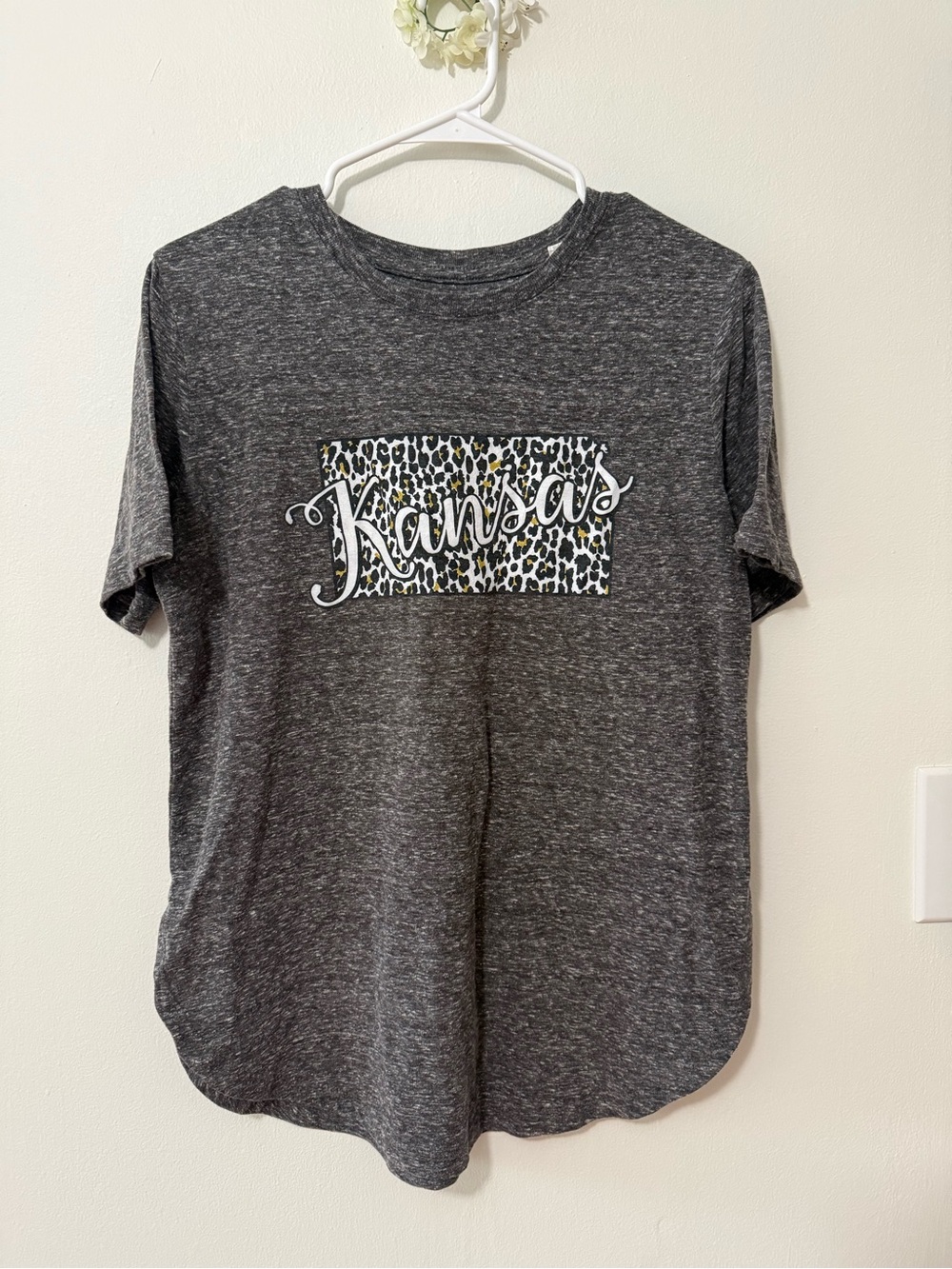 Kids' Dark Gray Kansas Leopard Graphic Tee
